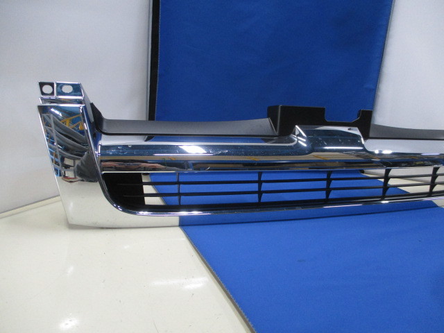 トヨタ ハイエース H200系 前期 グリル 純正 標準ボディ 413383
