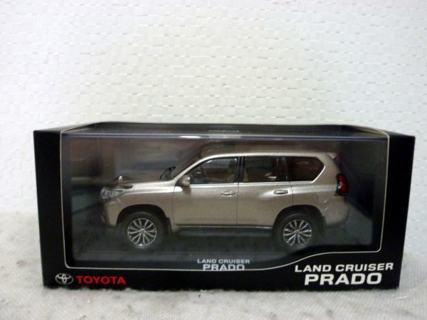 トヨタ カラーサンプル ランドクルーザープラド 1/30 ミニカー 非売品