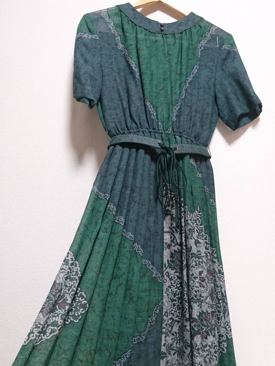 昭和レトロ Vintage ビンテージ 70s 80s ワンピース プリーツスカート 花柄 グリーン 深緑 M 11号 Mサイズ 売買されたオークション情報 Yahooの商品情報をアーカイブ公開 オークファン Aucfan Com