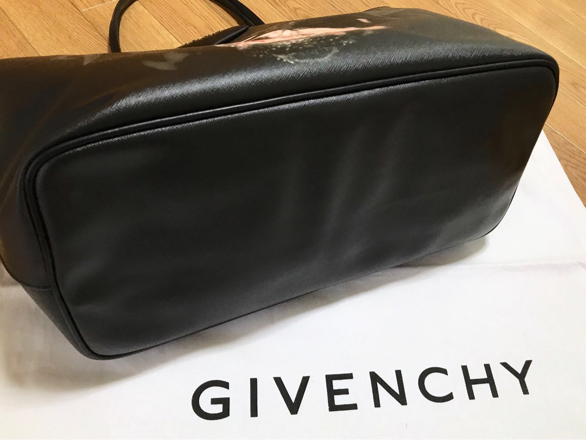 ジバンシー GIVENCHY ジバンシィ トートバッグ 黒 ロットワイラー 犬 