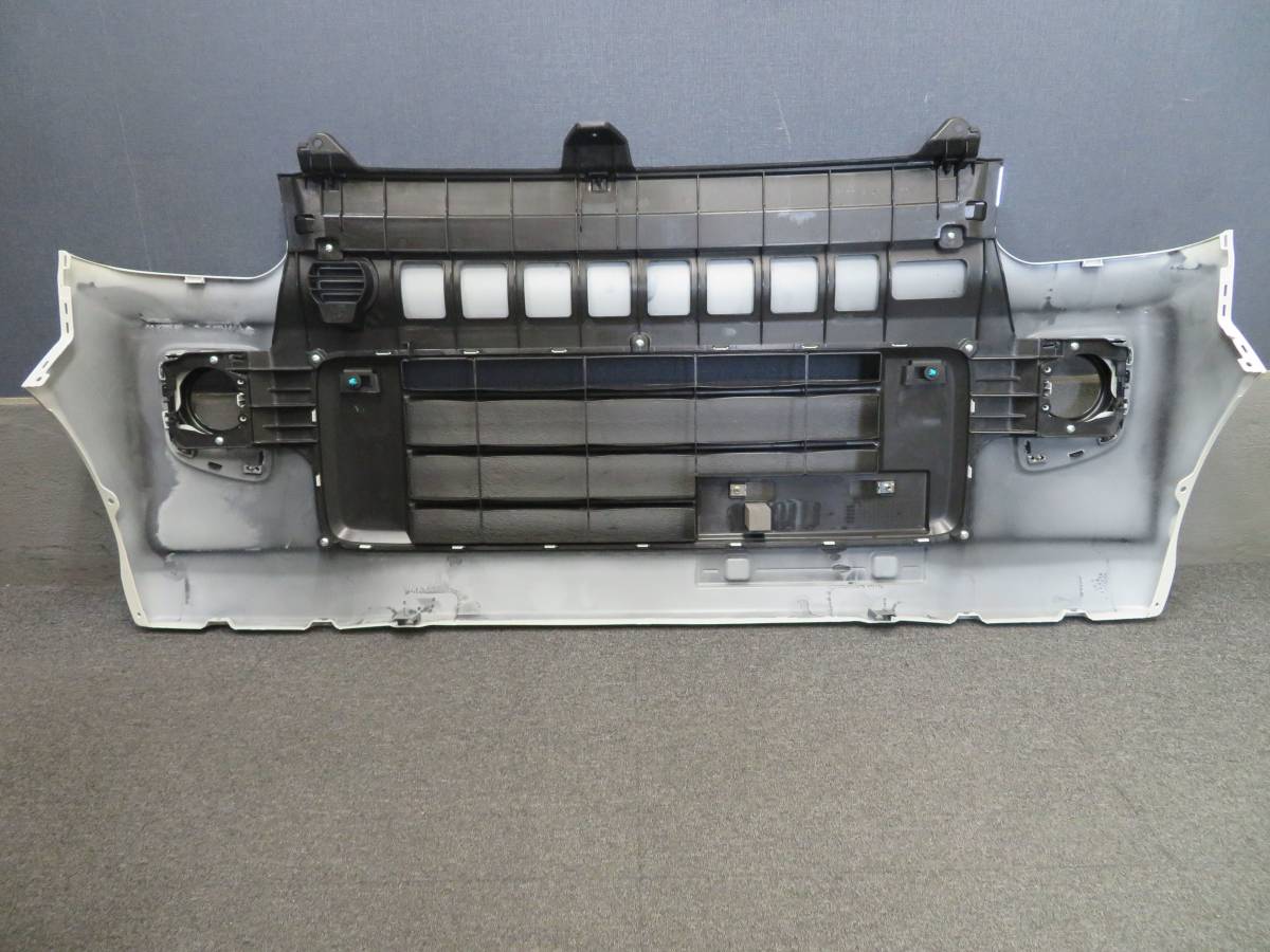新車外し】 DA17W エブリィワゴン 純正フロントバンパー パールホワイト