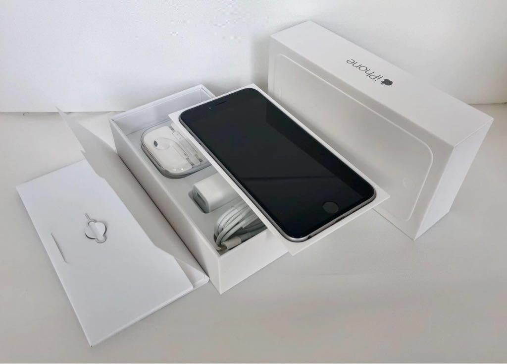 Plus 0 iPhone 64GB Space - スペースグレイ Apple Unlocked Gray Grey