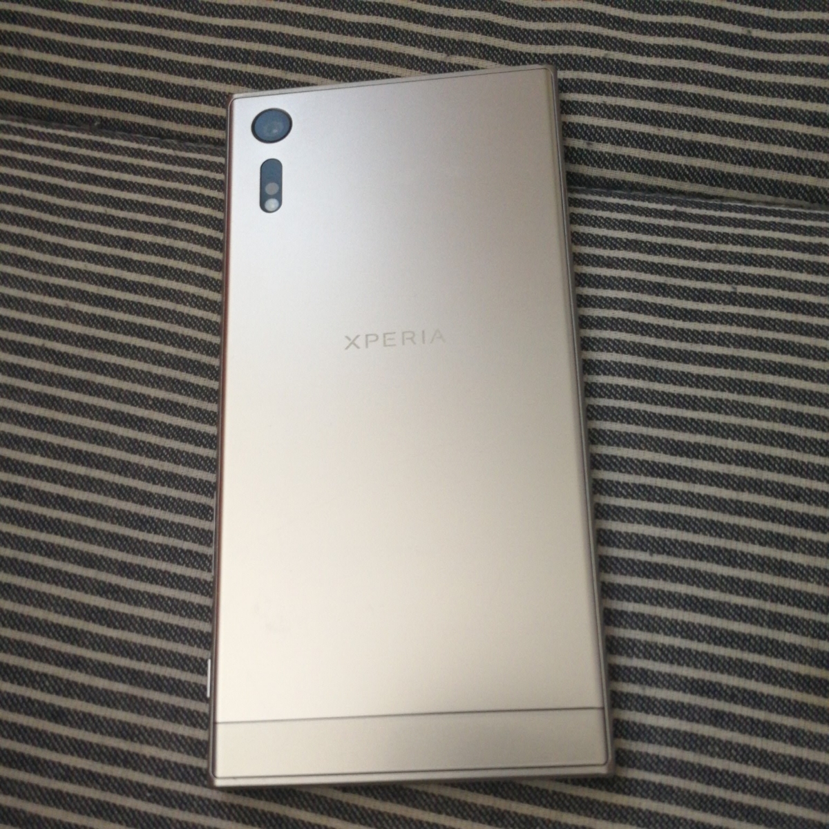 Xperia XZ 601SO フルセグ | Platinum SoftBank TVアンテナ付き 