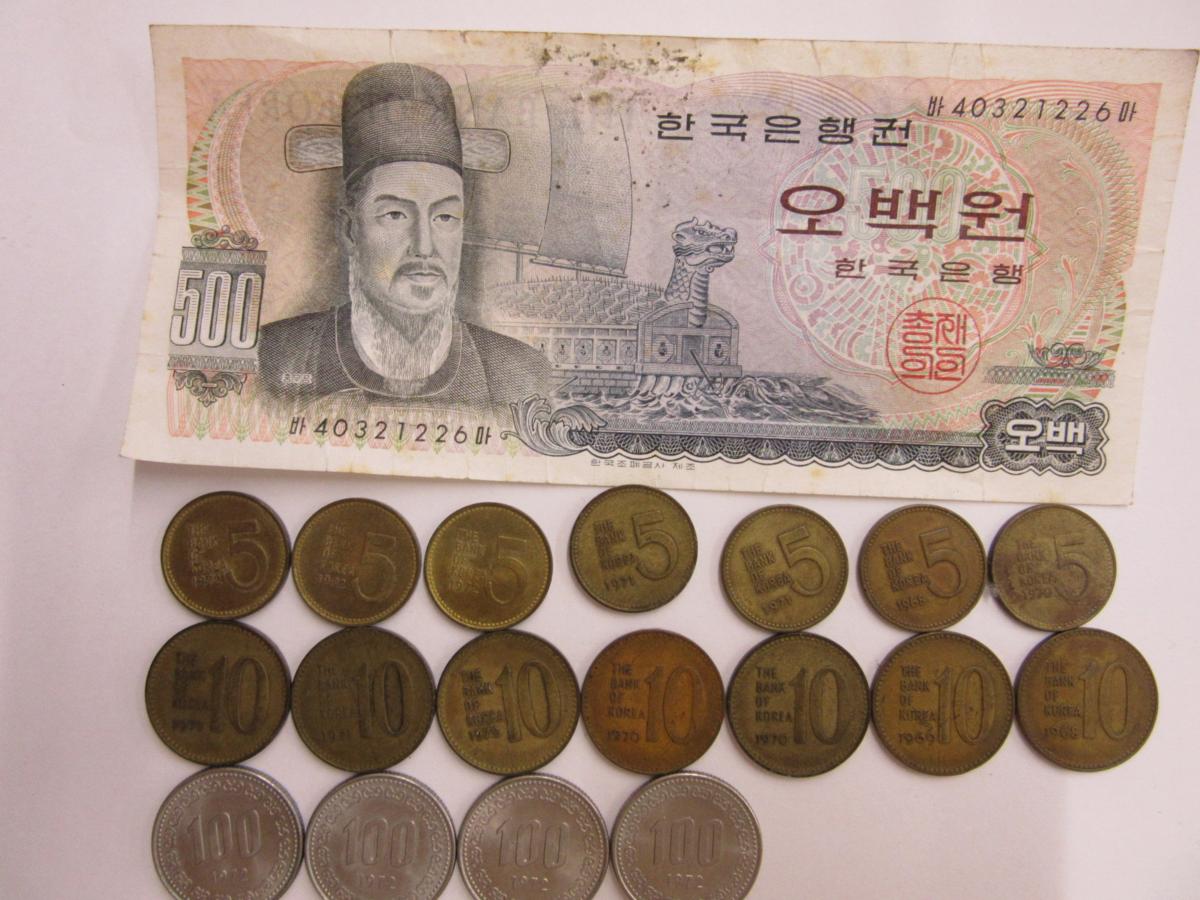 韓国 | 旧貨幣 メルカリ 1枚 完未品 韓国銀行 ウォン - 4枚 1000