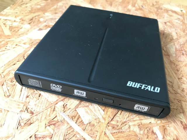 中古　バッファロー DVSM-P58U2/B　外付けDVDドライブ　美品_2