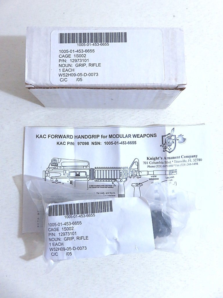 KAC フォアグリップ ナイツ バーティカル 米軍実物 Knight's Amament