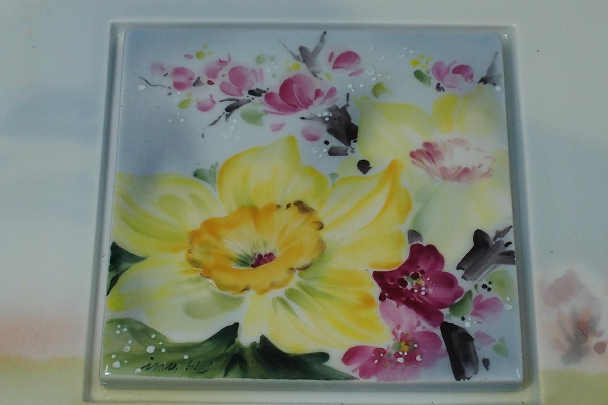 ④ Meissen マイセン 陶板画 壁掛けタイプ 保管ケース付き 花 フラワー