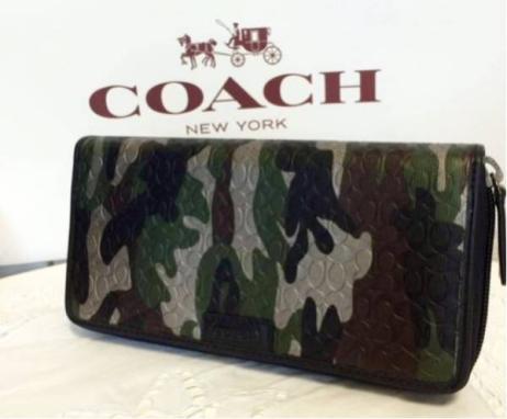 コーチ Coach メンズ 防水レザー 迷彩 長財布 男性用財布 売買されたオークション情報 Yahooの商品情報をアーカイブ公開 オークファン Aucfan Com