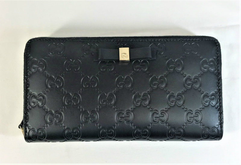 08 極美品 GUCCI 長財布 ラウンドファスナー インターロッキング シマ