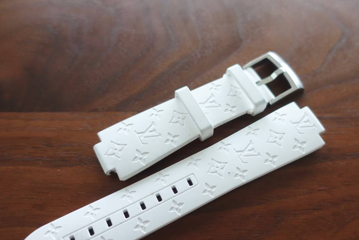 ルイヴィトン タンブール　QA004Zデジタルホライゾングラフィットベルト２本付き_4