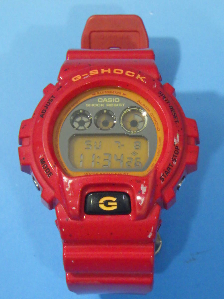 メンズ G-SHOCK DW-6900CB クレイジーカラー レッド レア 希少 腕時計
