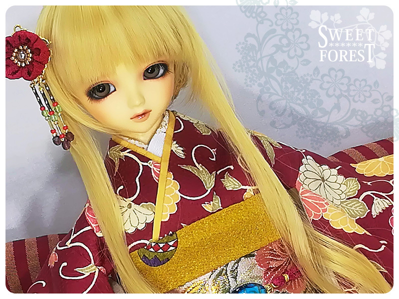 甘森☆SD/DD/SDGrサイズお着物(赤紫色・正絹小菊柄大振袖)