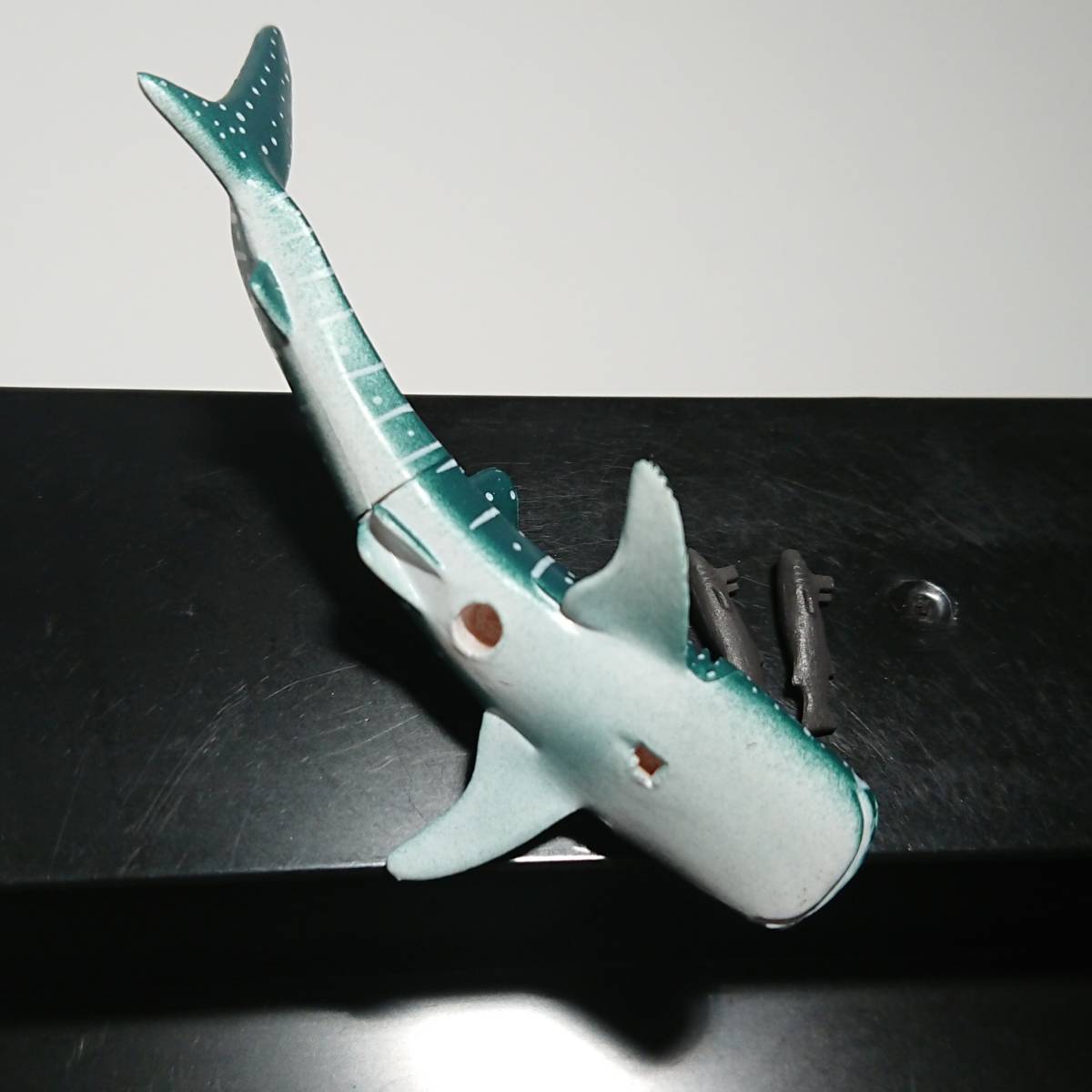 美ら海水族館 ジンベエザメとコバンザメ 沖縄 カプセル フィギュア ガチャ カプセルフィギュアコレクション ジンベイザメ サメ 生き物 売買されたオークション情報 Yahooの商品情報をアーカイブ公開 オークファン Aucfan Com