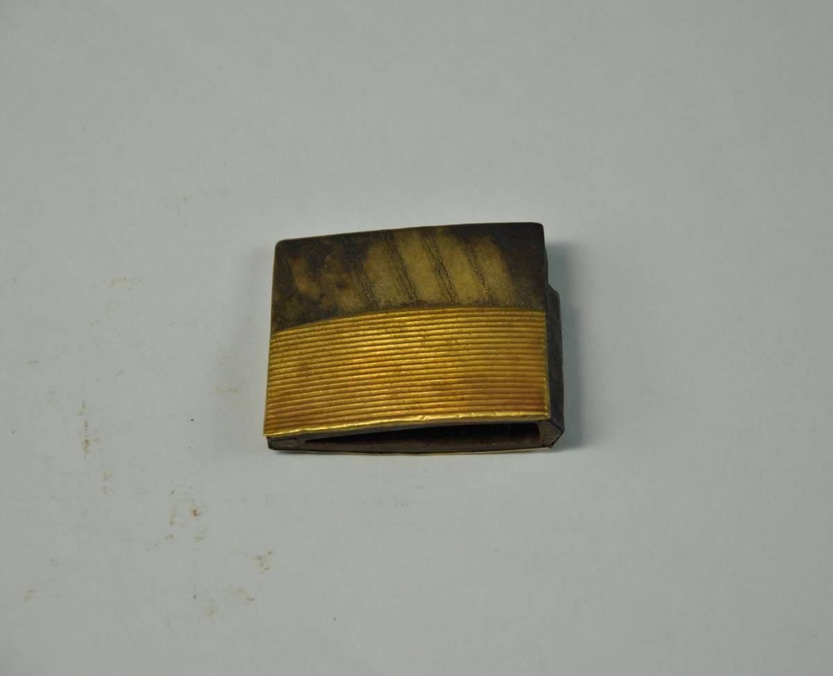 日本刀装具 金着せ 菊波紋様 二重鎺 ばばき 二重ハバキ(