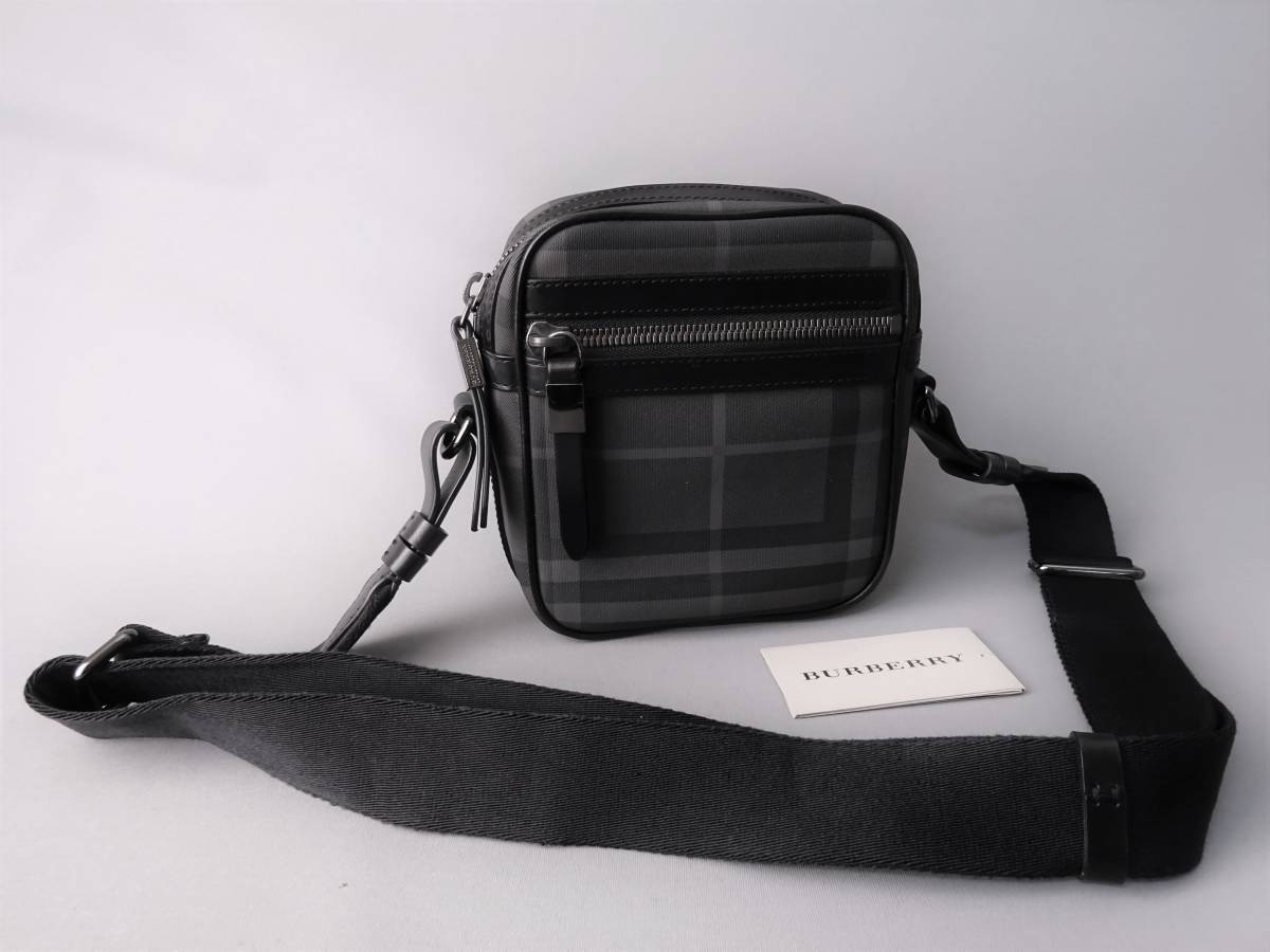 本物良品□バーバリー□ブラックノバチェックPVC/ブラックレザー□斜 