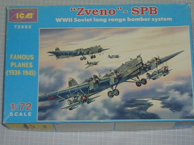 ＩＣＭ　　1/72　ソビエト　Ｚｖeno-SPB