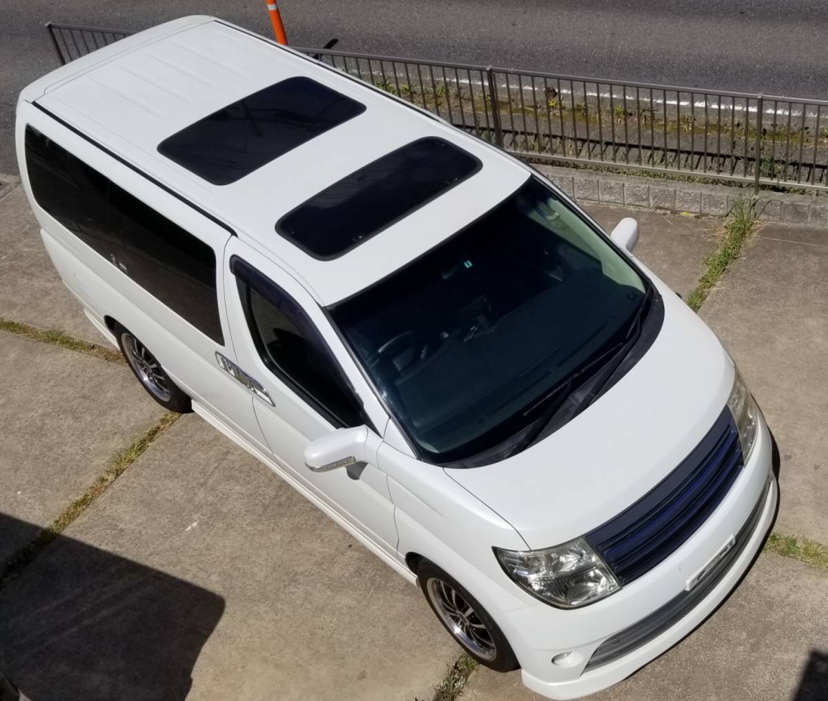 日産 エルグランド ライダー 価格.com - サンルーフ付きの中古車一覧 