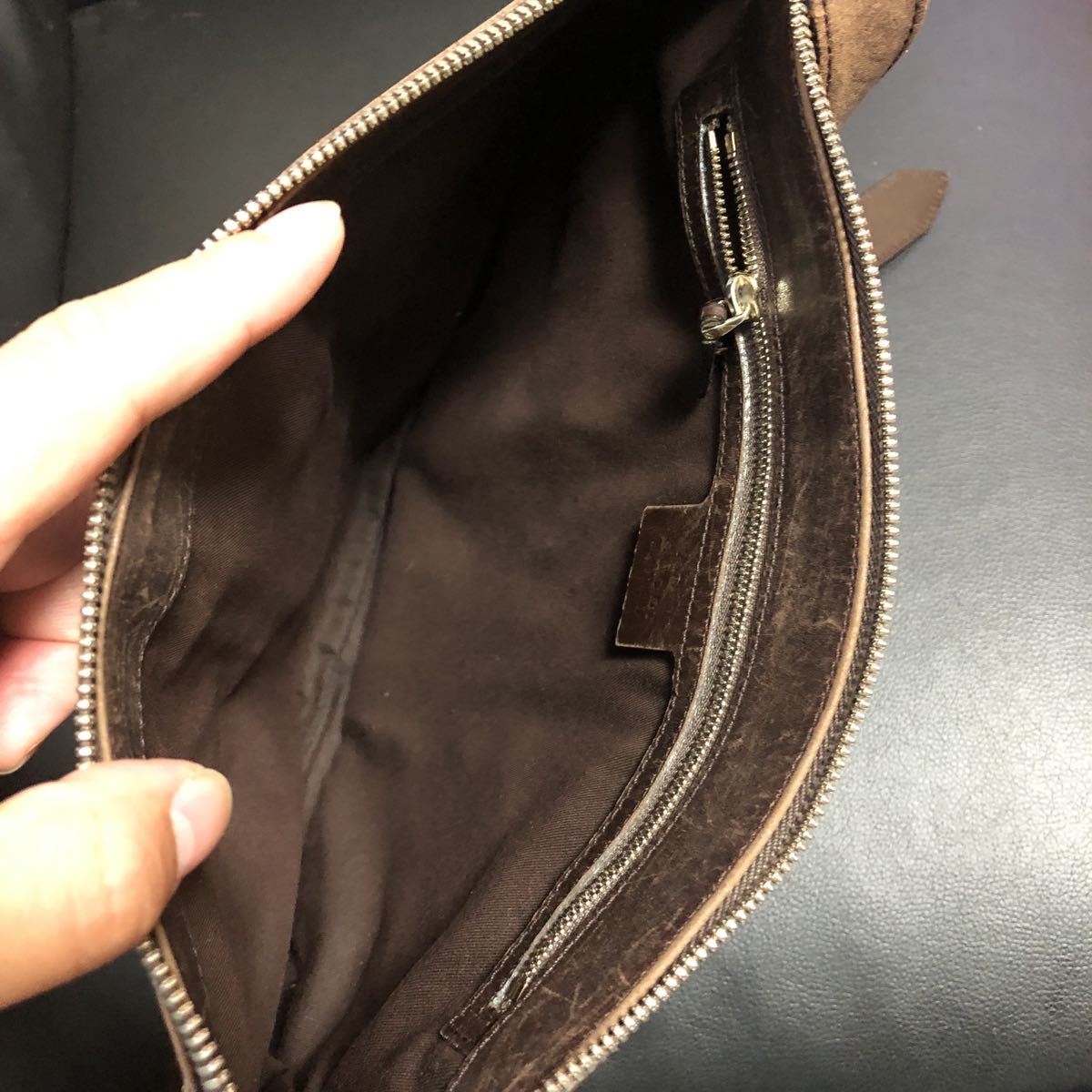 GUCCI オールドグッチ レザー ショルダーバッグ 斜めがけ ゴールド GG 