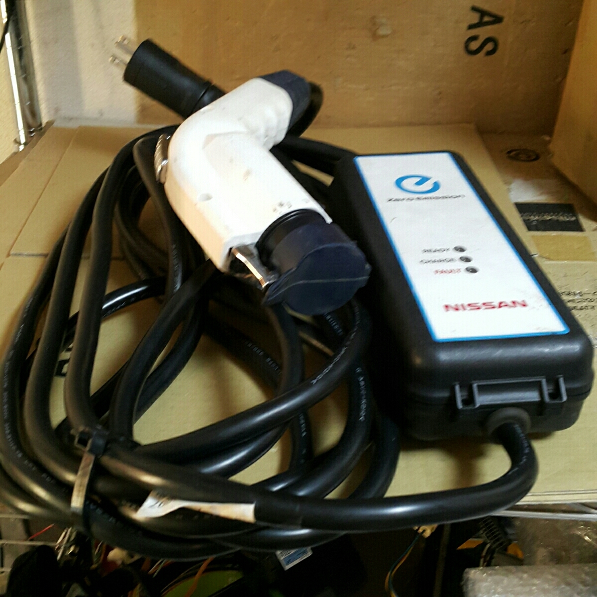 0 日産 リーフ AZEO用 充電ケーブル 純正 約7.5m 3NK0E AC200V 15A 
