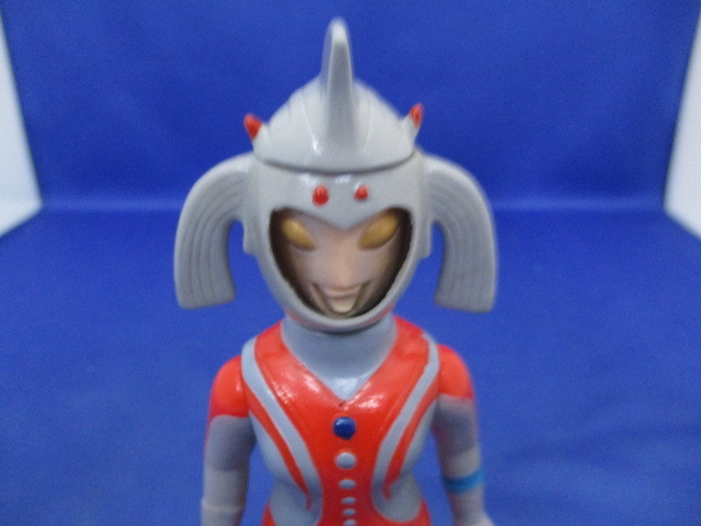ni0807/05 レトロ 当時物 ソフビ ブルマァク ウルトラの母 変身 ブルマァク 当時物 マグマ大使 ハチクマ商店 BASE 虫プロダクション