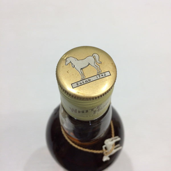 値引希少古酒未開封ウイスキー】ホワイトホース1960年代馬車4頭左馬