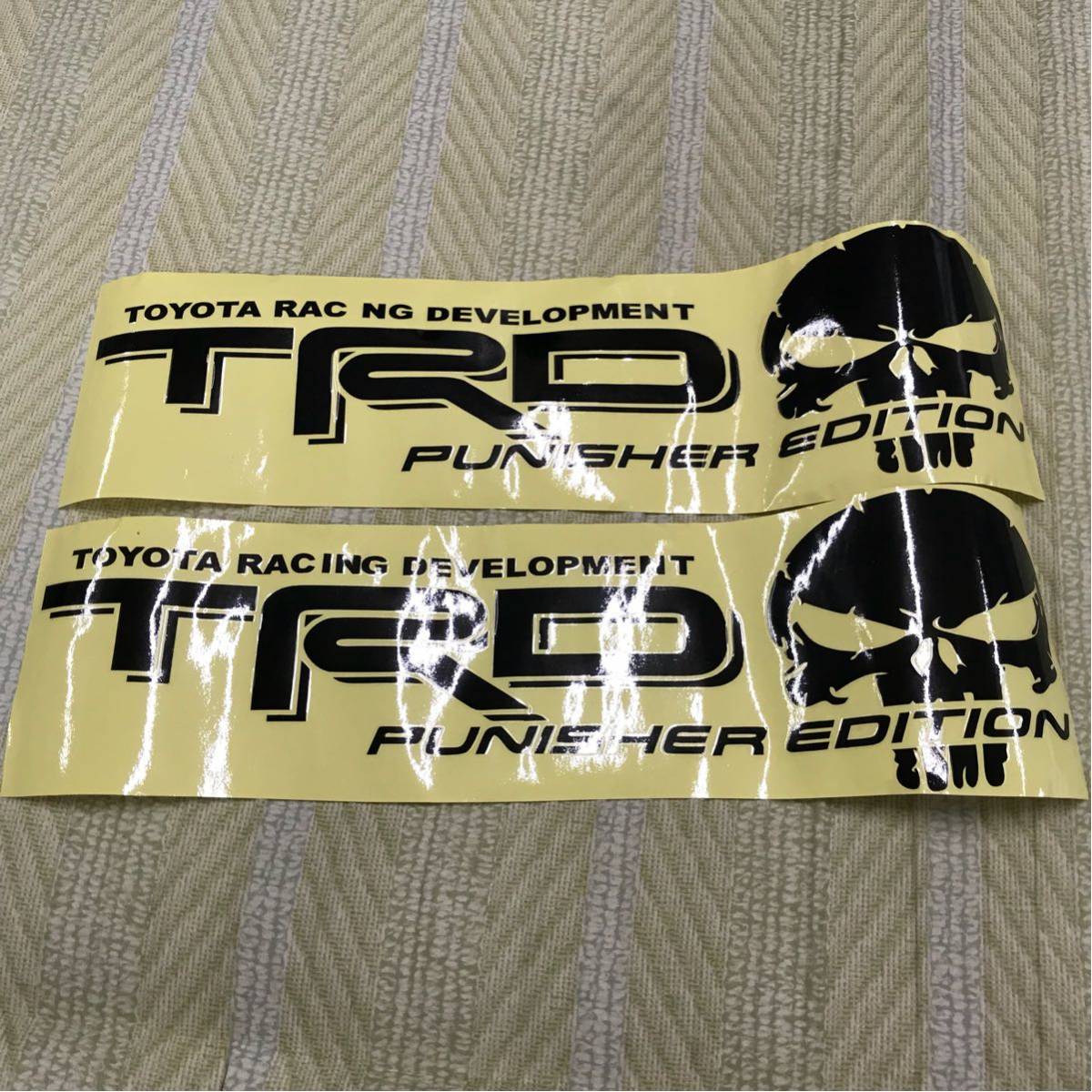 先行予約 TRD OFF ROAD オフロード 黒 パニッシャー スカル ステッカー 