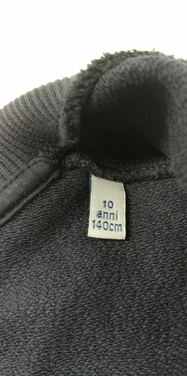 美品・正規品 モンクレール キッズ/トラックジャケット ネイビー サイズ140（10歳前後） （管理番号B12） モンクレール MONCLER キッズ MONCLER&frasl;モンクレール&frasl;CAMキッズ12Aサイズ(大人可)KIDS MONCLER（ジャージ）のフリマアイテム一覧 アウトレットラスト1点MONCLER