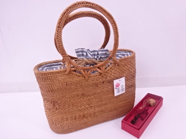  444406# 1円 岡重 アタバッグ 根付(バッグ)｜売買されたオークション情報、yahooの商品情報をアーカイブ公開 - オークファン バッグ