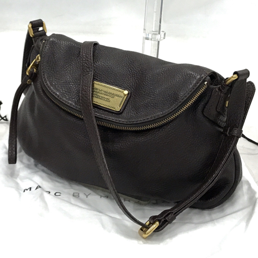 数量限定，最新作 マークバイマークジェイコブス レザー 斜め掛け ショルダーバッグ 茶系 保存袋付(かばん、バッグ)｜売買されたオークション情報、yahooの商品情報をアーカイブ公開 - オークファン 女性用