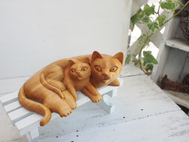 バリ島面白雑貨＊仲睦まじい親子猫白木木彫り置物飾り☆彫刻工芸