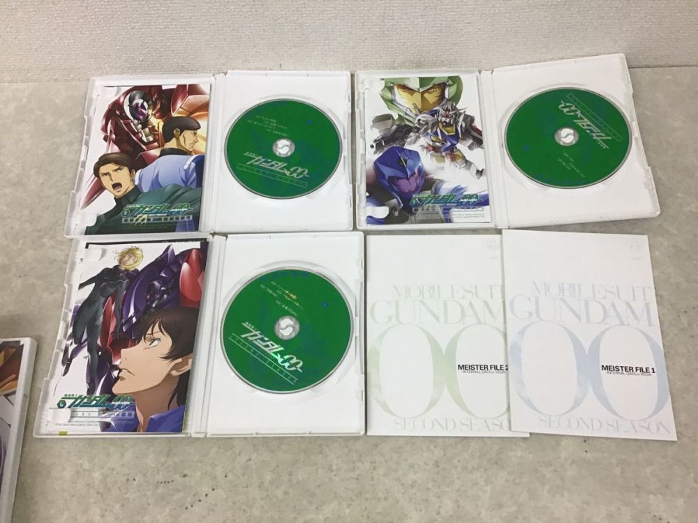 機動戦士ガンダム00 MEMORIAL BOX 初回限定生産 [DVD] : 宮野真守