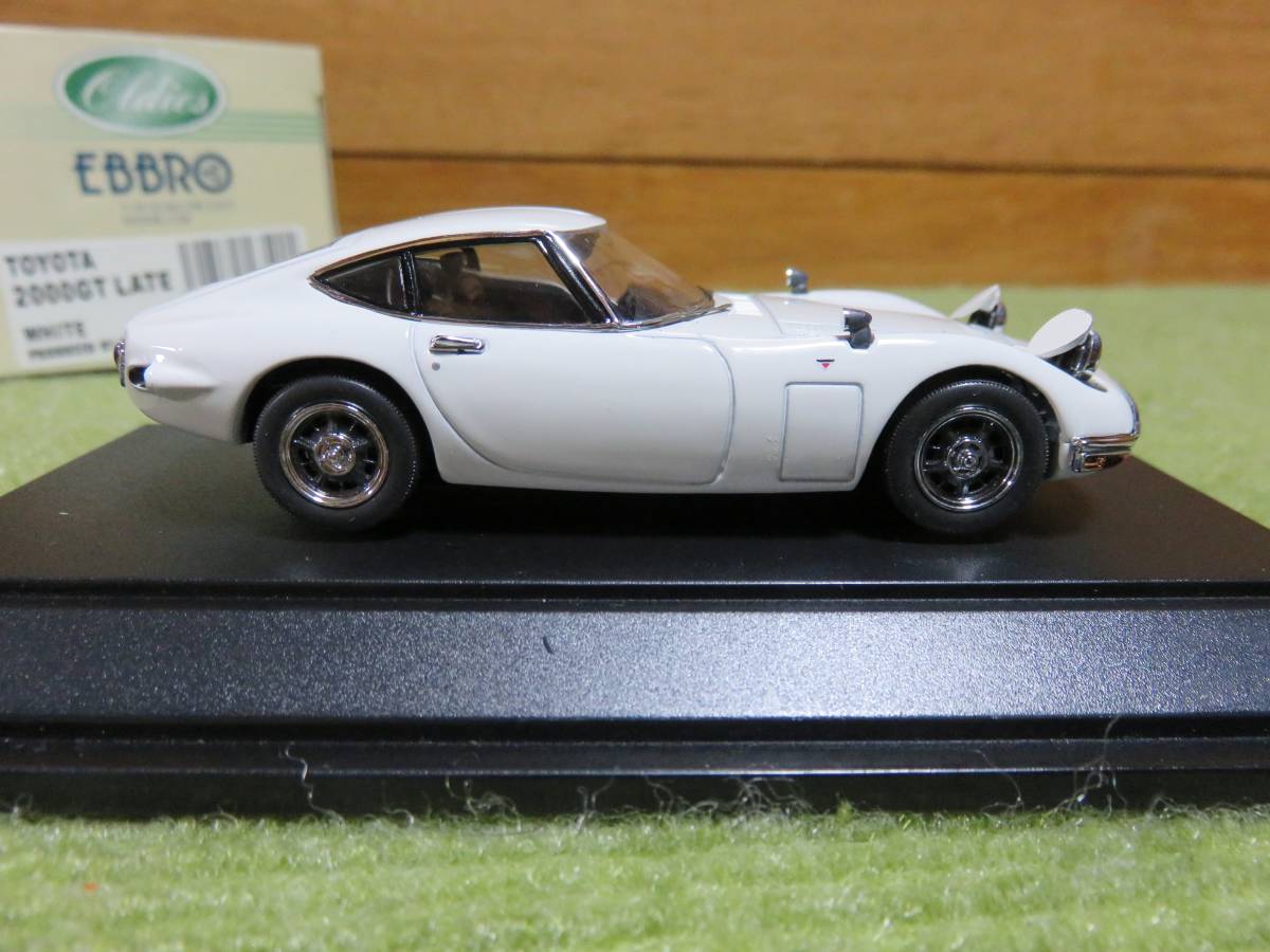 1円〜 エブロ 1/43 トヨタ 2000GT 後期型 1968 ニッサン フェアレディZ
