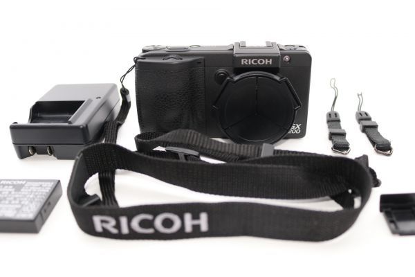 ☆美品☆ RICOH リコー GX200 #192 河田一規のデジカメナビリコー