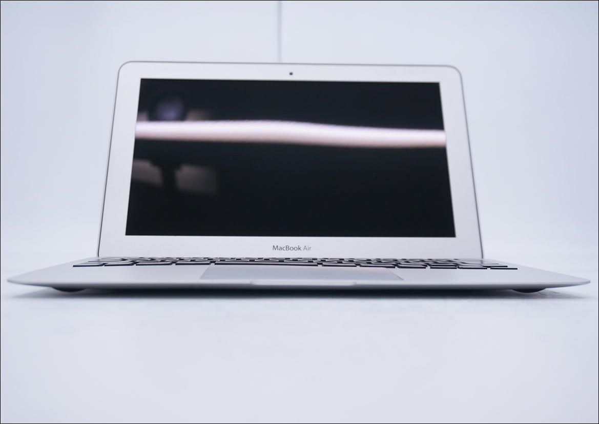 MacBook Apple Macbook Air A1370 (11-inch， Mid 2011） ジャンク品
