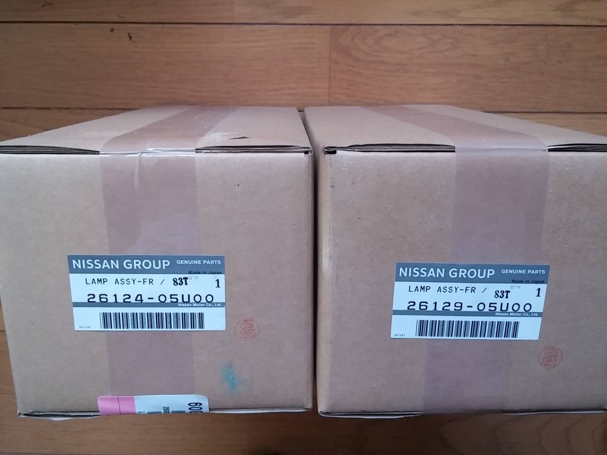 新品未開封品　日産純正　左右セット　BNR32 GT-R スカイライン フロント ウィンカーランプユニット　左右セット