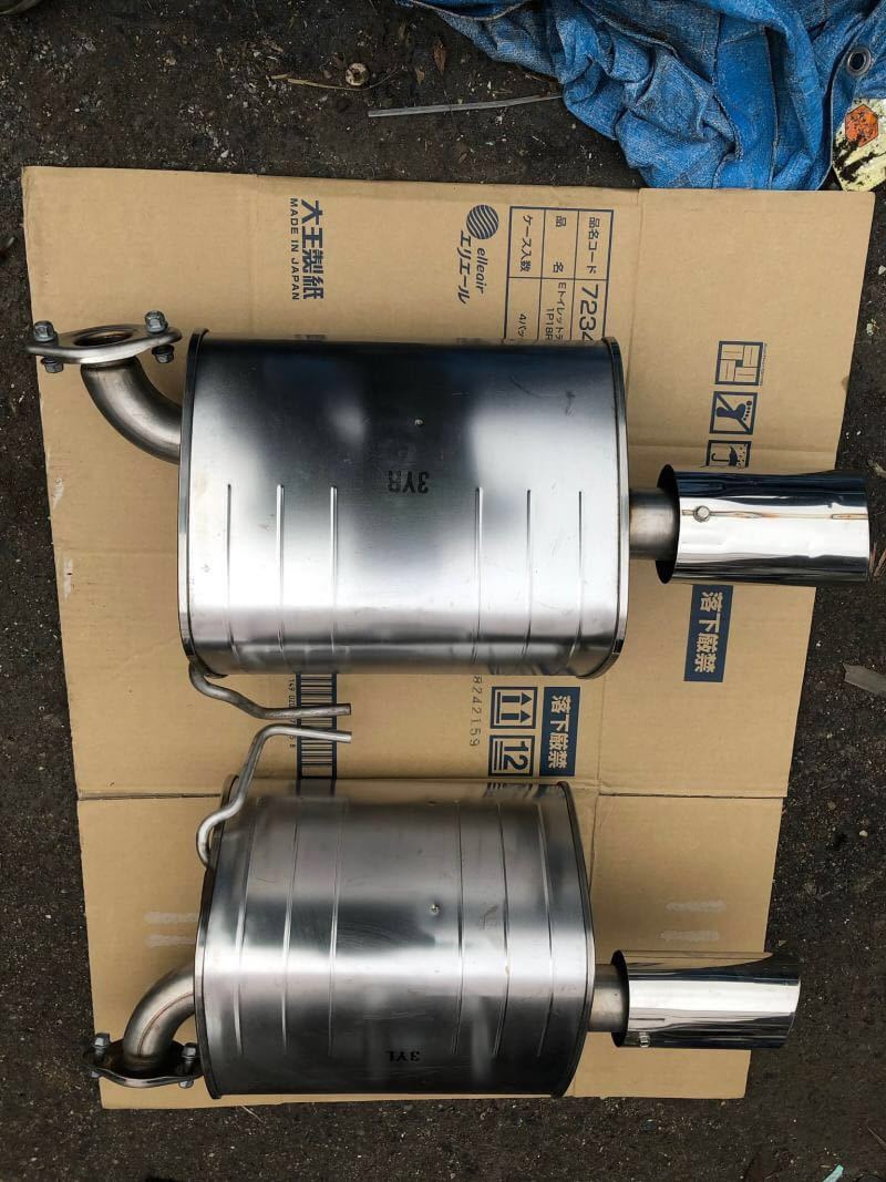 ○G3175 スバル 新車外し レヴォーグ 純正リアマフラー ○