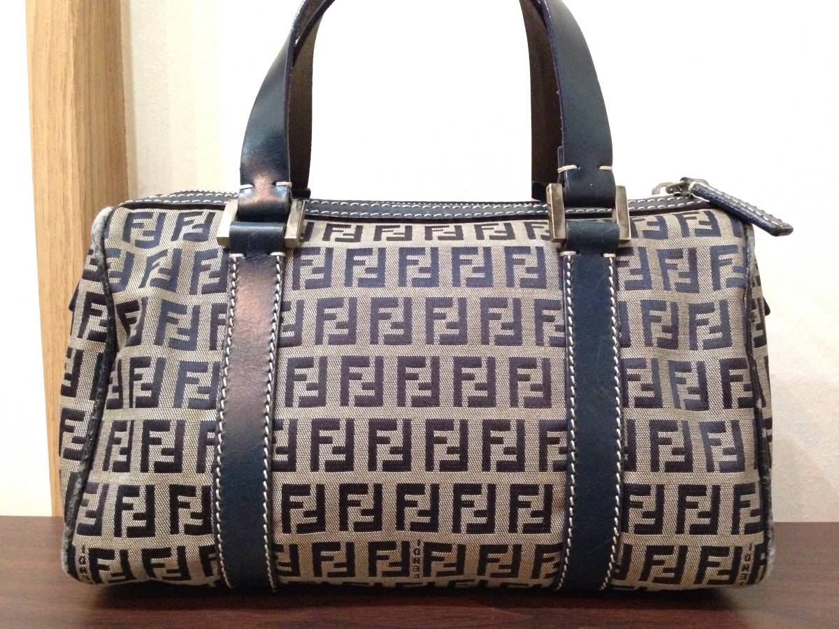 即決 美品 FENDI フェンディ 総ズッカ柄 キャンバス レザー ボストン 