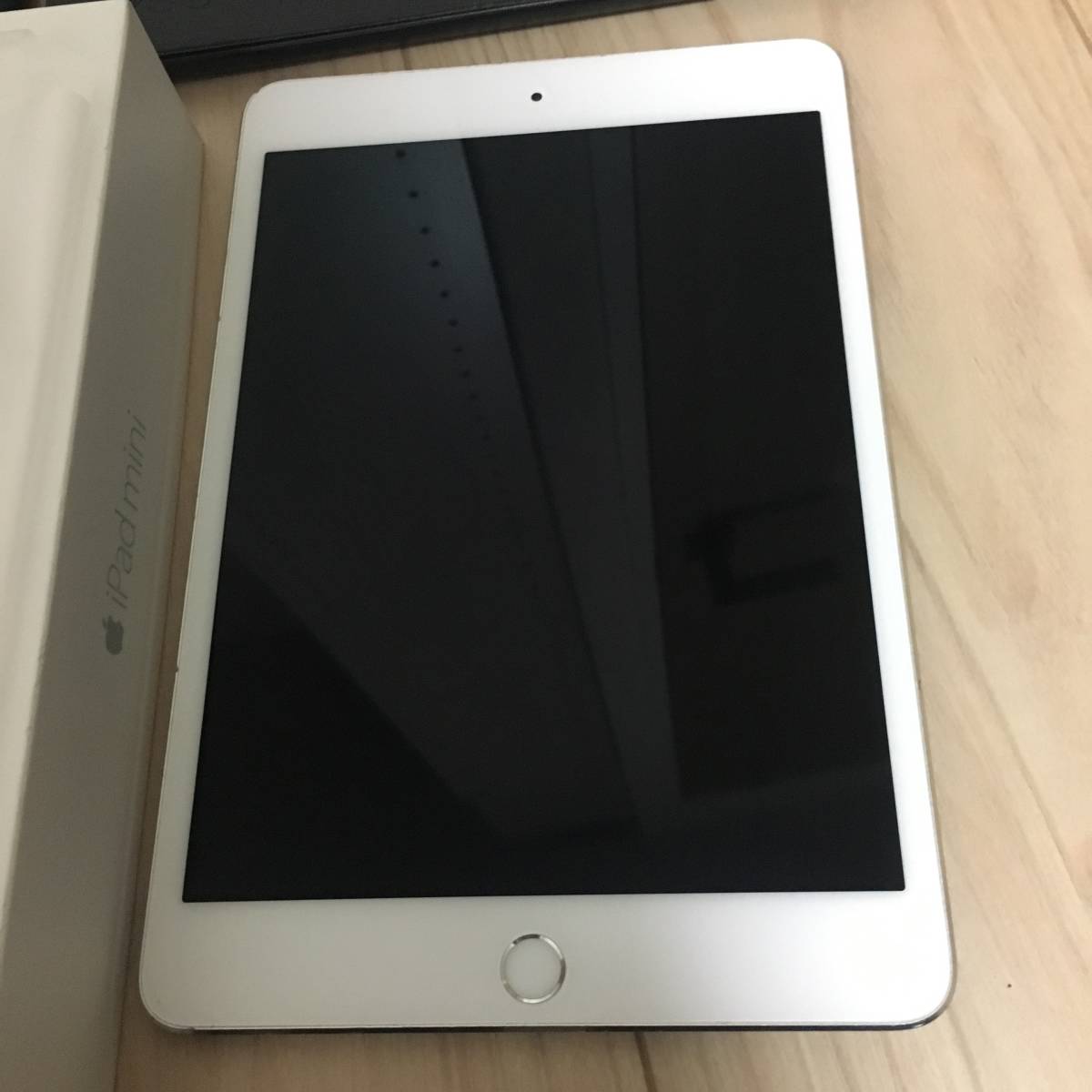 iPad Mini 4 16GB Wi-Fi 完動品 ゴールド Apple iPad mini 4 Wi-Fi
