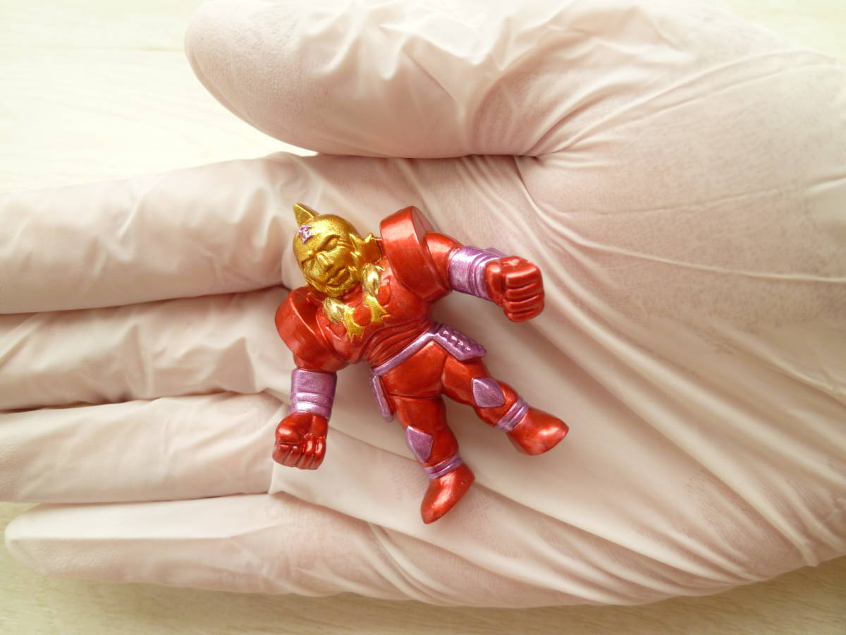 キンケシ　ペイント　赤い ゴールドマン　キン消し　塗装　リペイント　キン肉マン