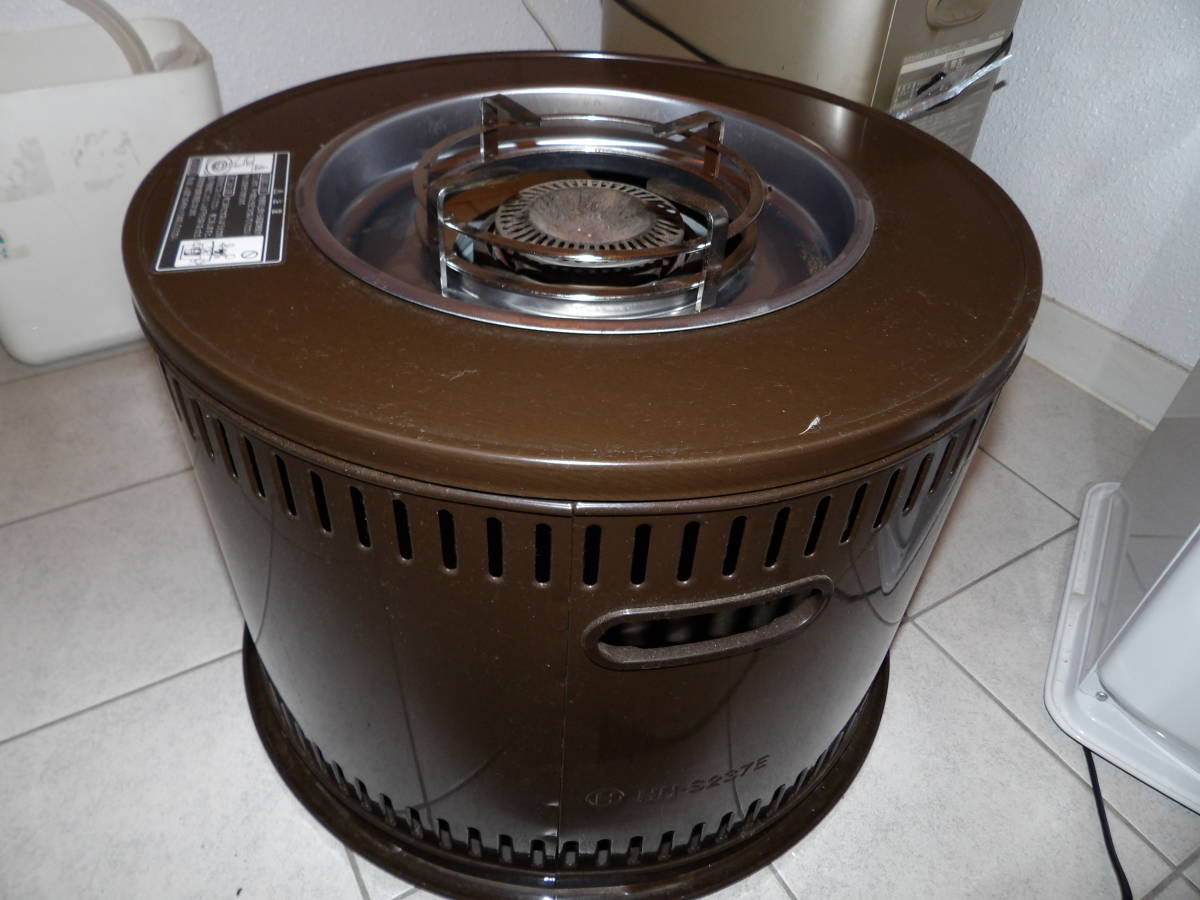 イワタニ カセットガスストーブ CB-STV-EX 未使用 イワタニ カセット