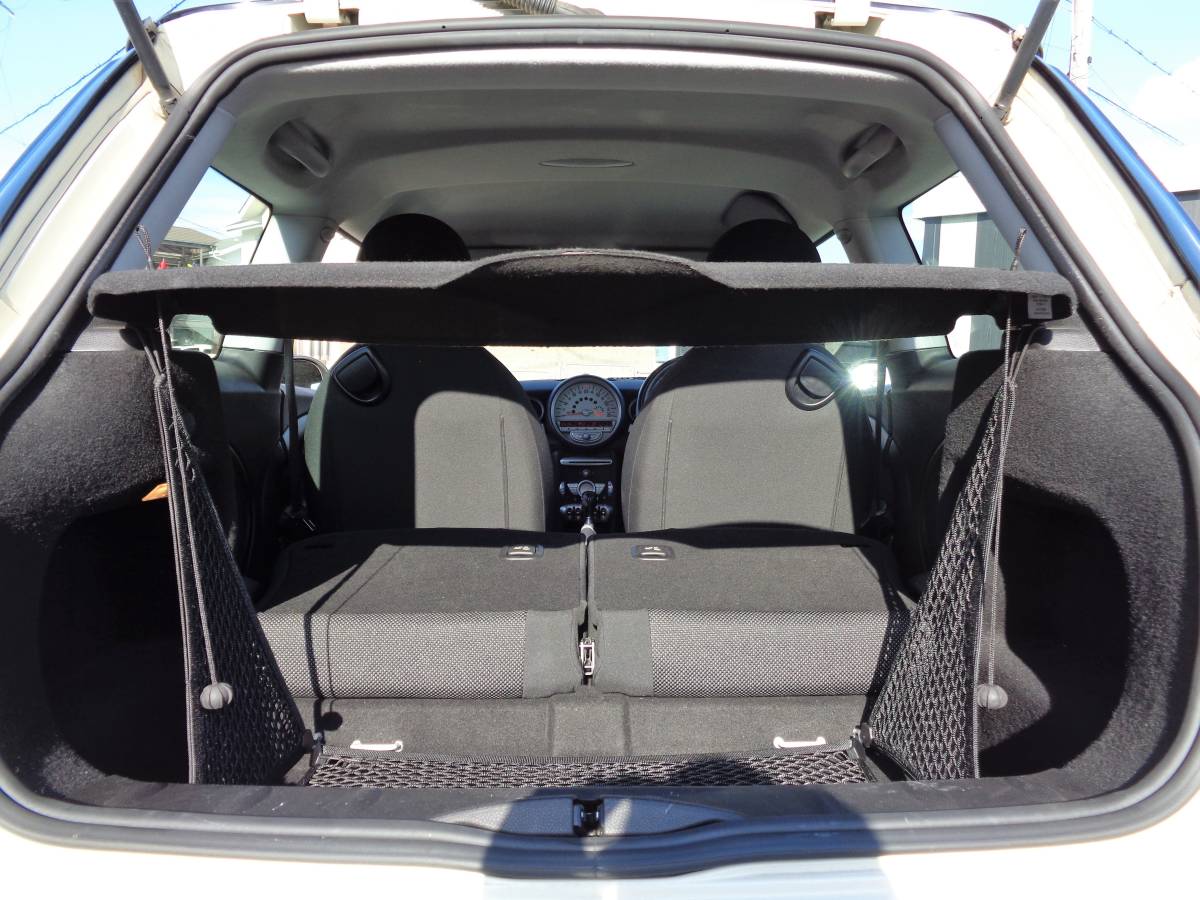 19年R56型ミニクーパー【車検32年3月・1オーナー】プッシュスタートエンジン♪純正15インチアルミ♪タイヤ山6分♪キセノンヘッドライト♪_9