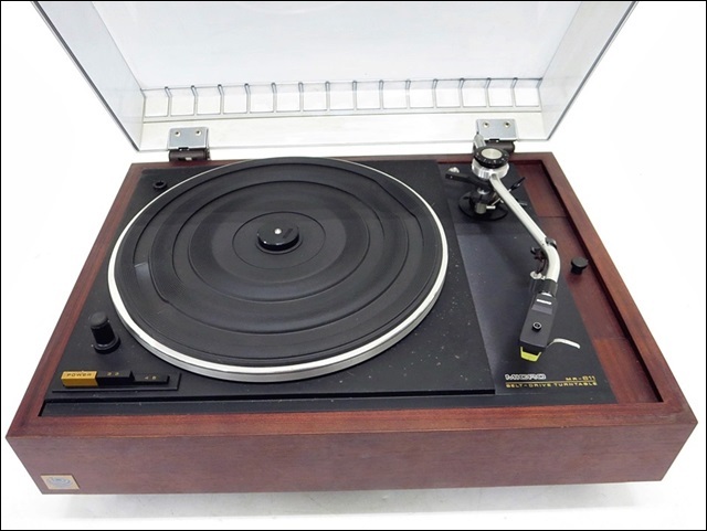 16 14-91095-30 MICRO マイクロ レコードプレーヤー MR-611 ターン