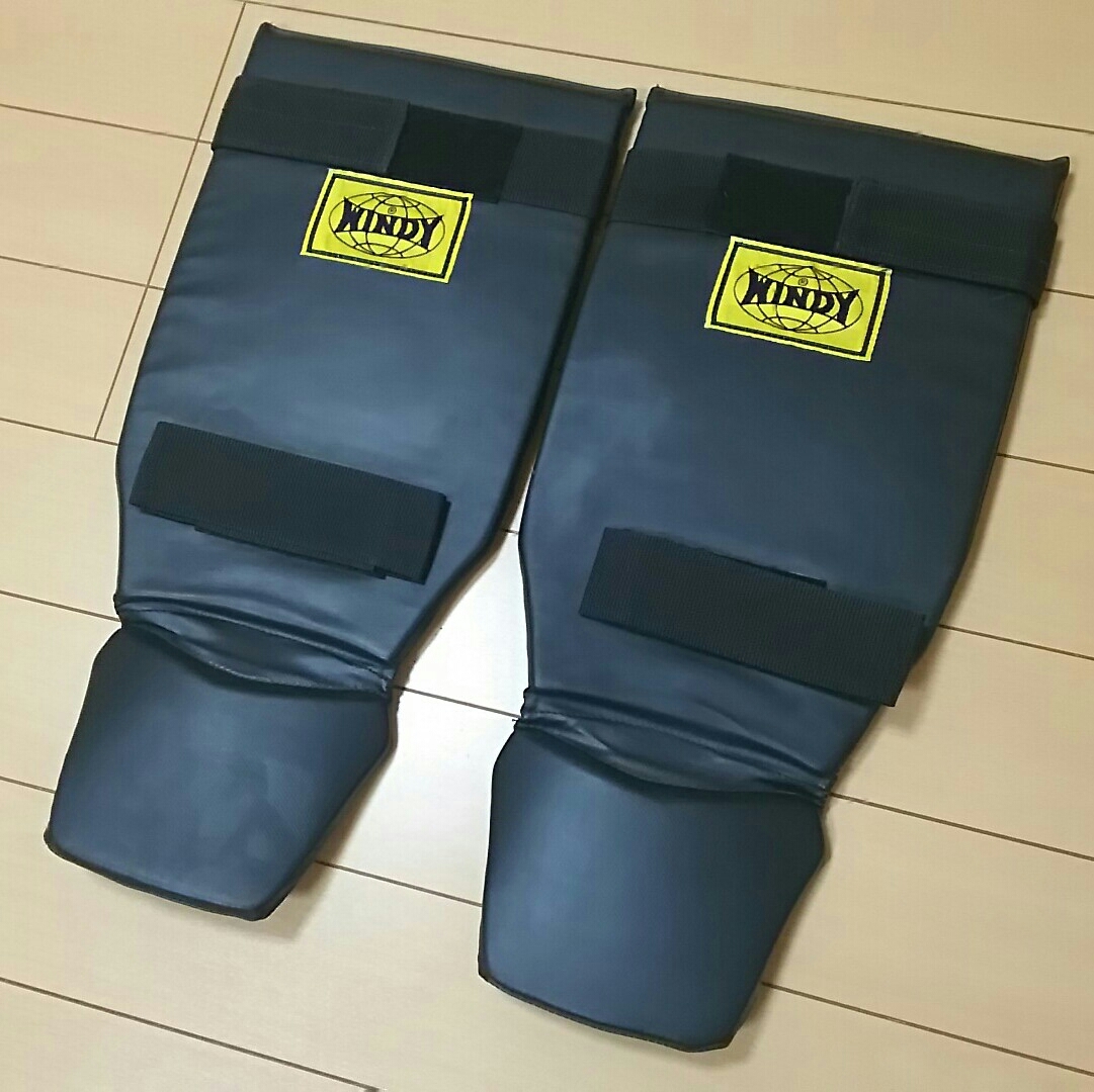 N023 TWINS SPECIAL キックミット 本革 青 TWINS(ツインズ) キック