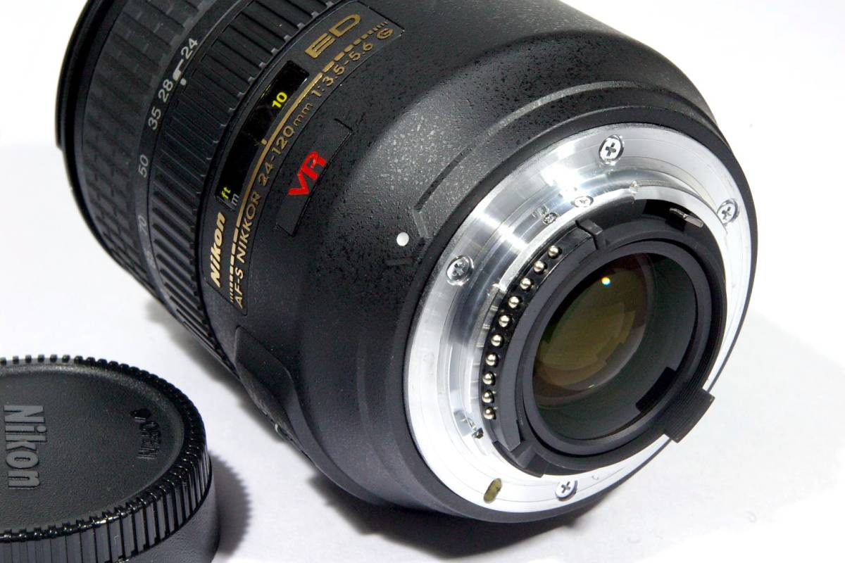 綺麗です！ ニコン FXフォーマット Nikon D700 AF-S VR Zoom-Nikkor 24-120mm f3.5-5.6 G IF-ED レンズ付きセットです！_10