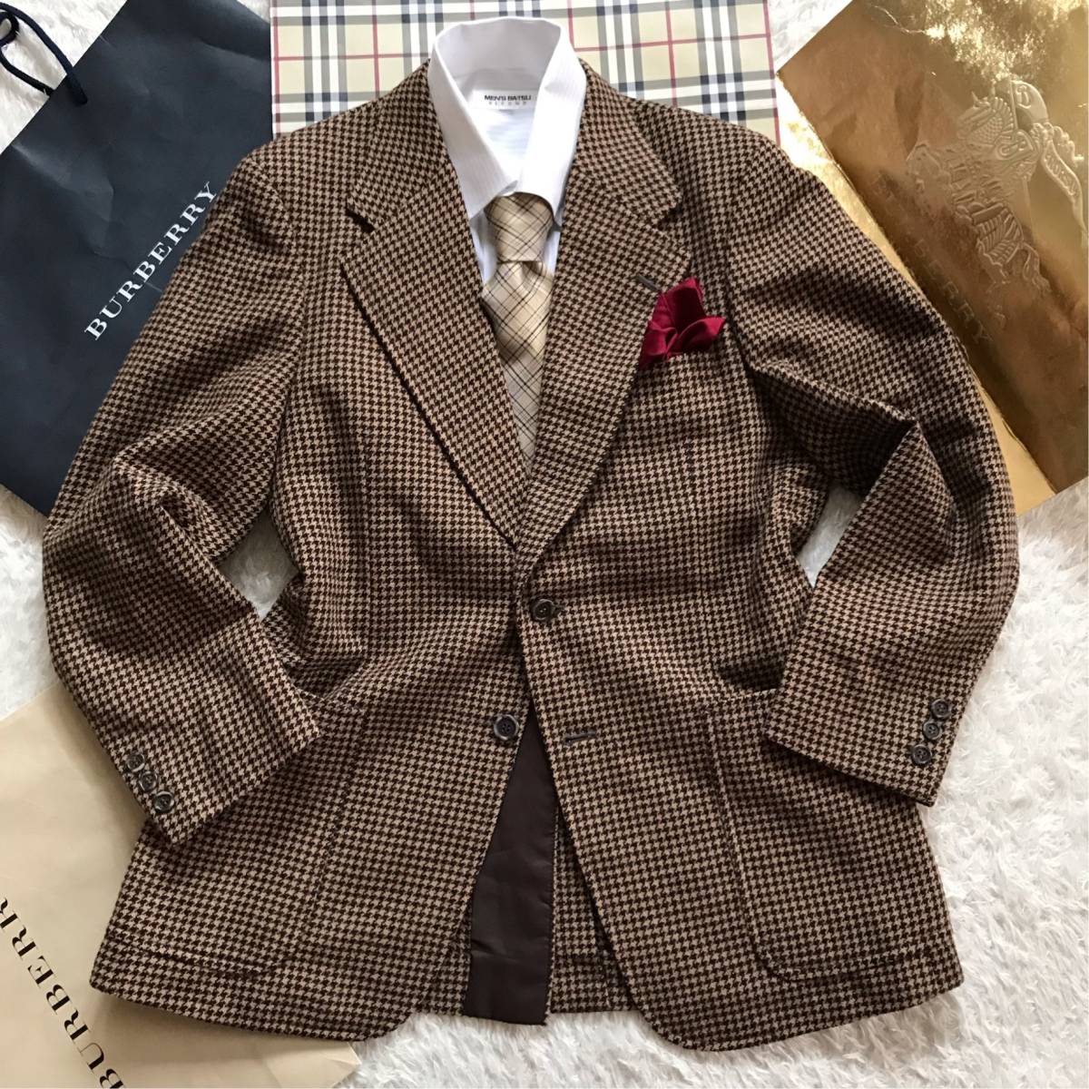 ☆極上の逸品！【美品】バーバリー ☆ハウンドトゥース(千鳥格子)柄 