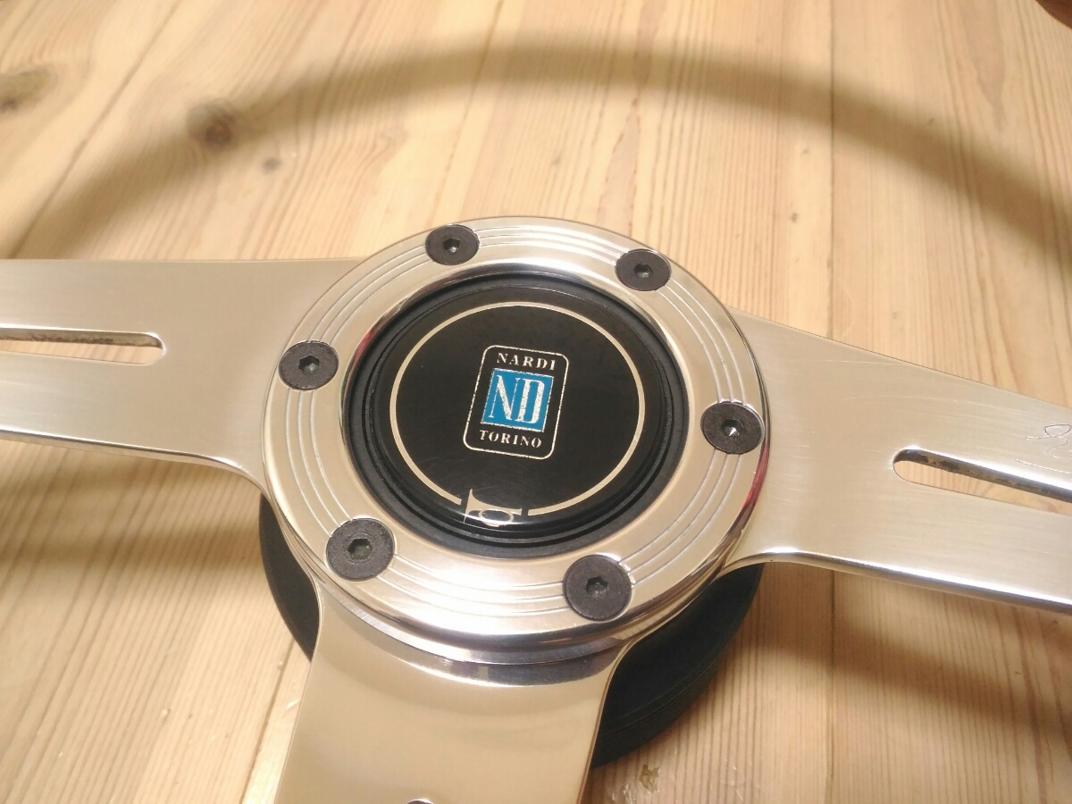 希少 美品 ナルディ NARDI サイドスポーク ハンドル ウッド クラシック