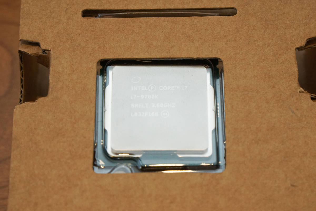 キ*キ様 動作確認済 美品 Intel Core i7-9700K CPU LG キ*キ様 動作