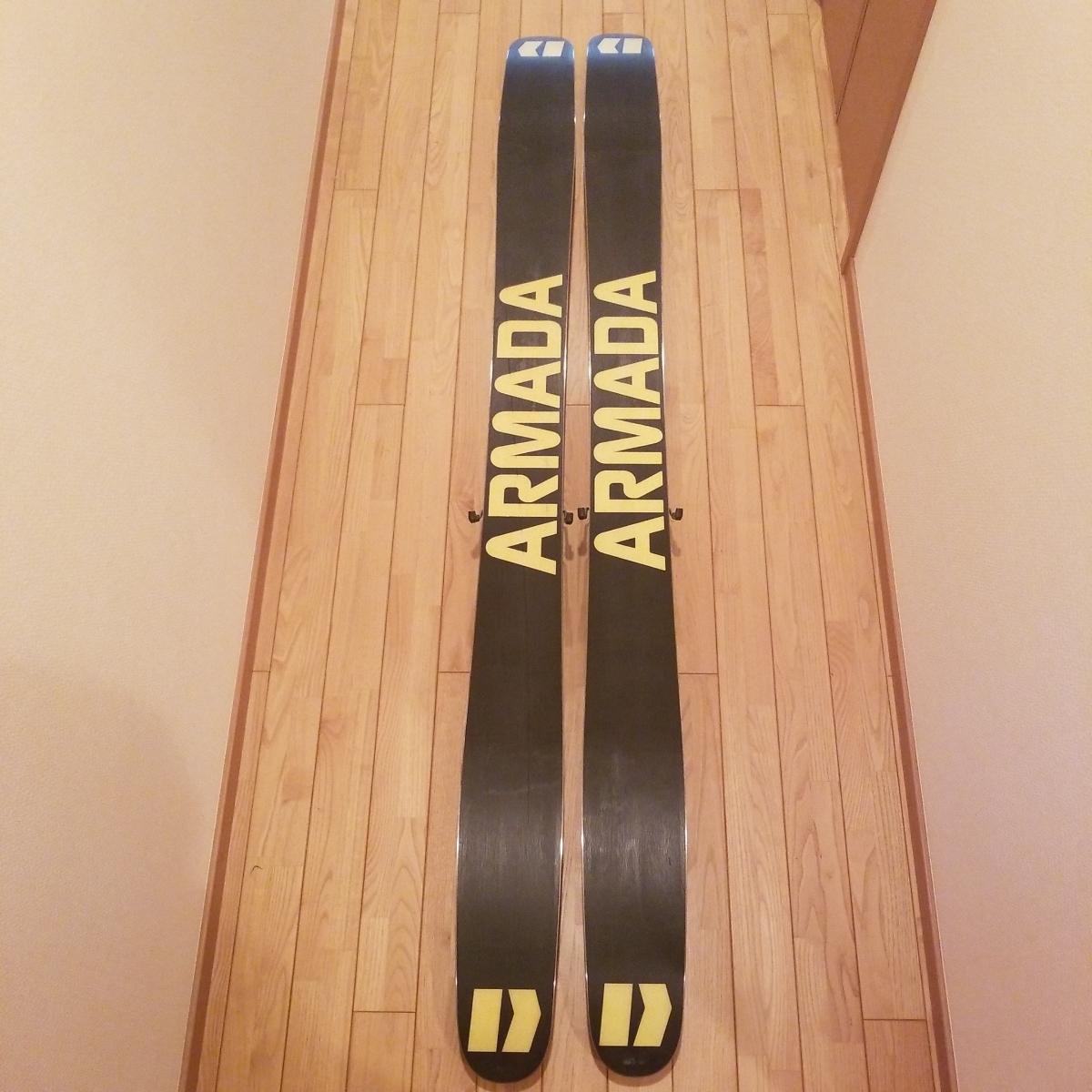 JJ 公式通販 185cm ARMADA Armada スキー バックカントリースキー板 