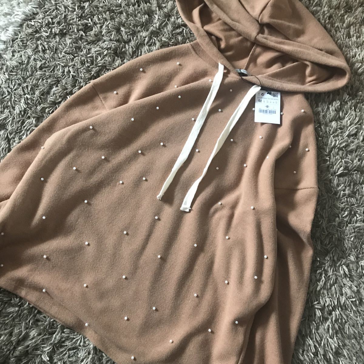 ZARA 新品 人気完売 パール付きオーバーニットM