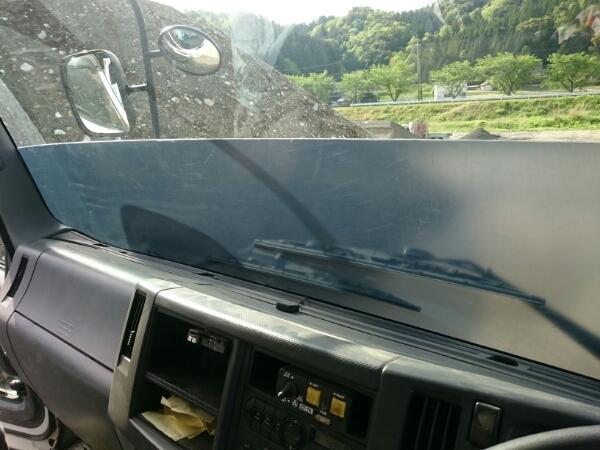 イスズ 07 フォワード フロントスクリーン 35㎝ グレースモーク